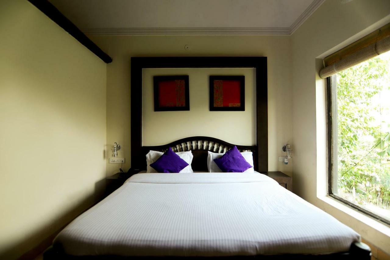 The Narayana Palace By Salvus Hotel Rishīkesh Buitenkant foto