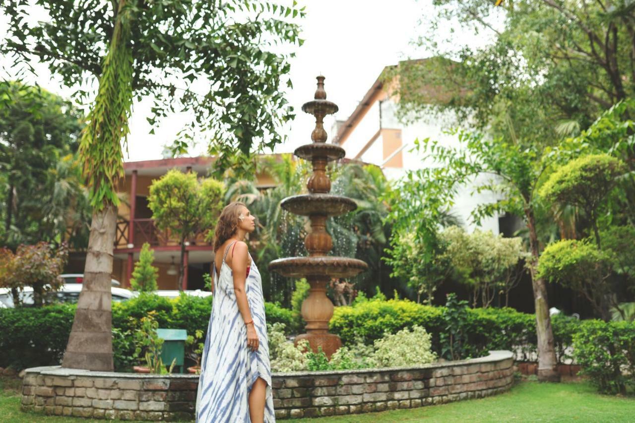 The Narayana Palace By Salvus Hotel Rishīkesh Buitenkant foto