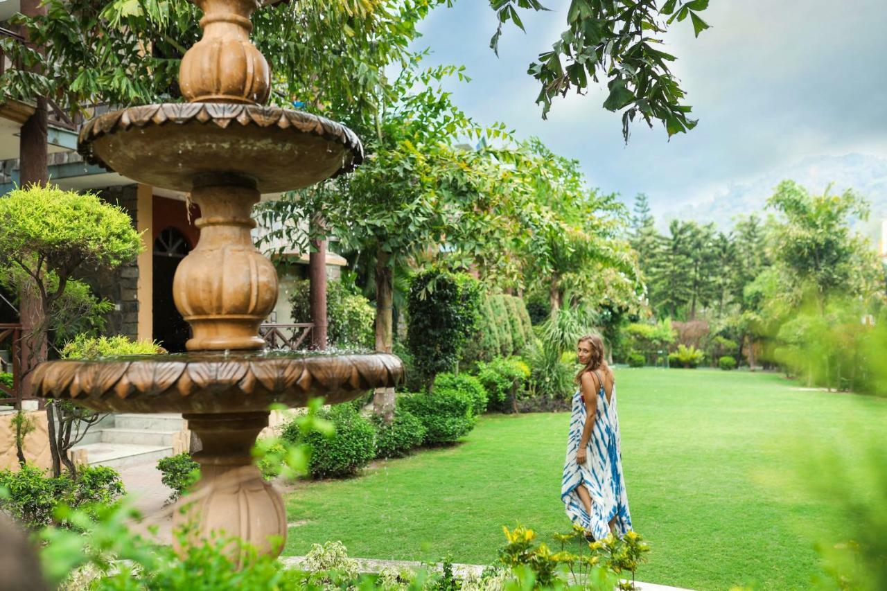 The Narayana Palace By Salvus Hotel Rishīkesh Buitenkant foto